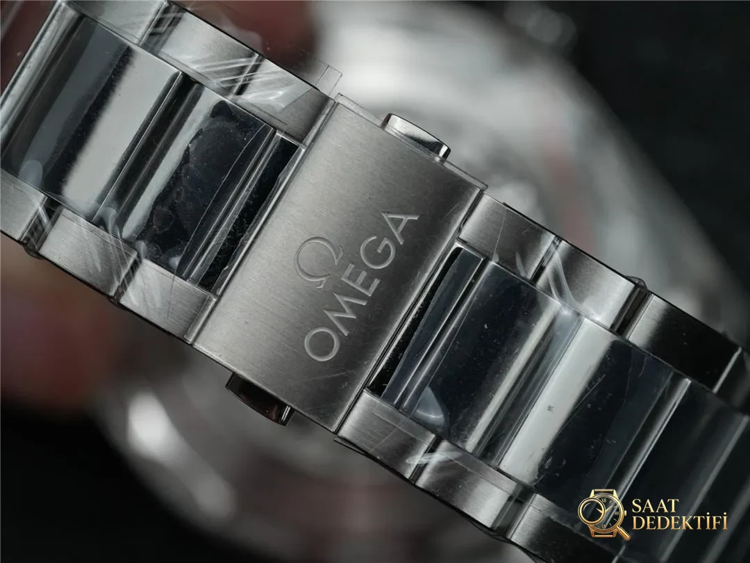VS Factory Omega Seamaster 150 World Time, Seamaster 6000, SUMMER BLUE 75. Yıl Anma Serisi - Tepe Koruması ve Ayar Fonksiyonu