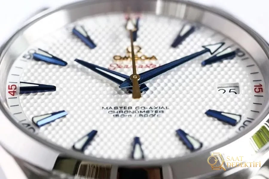 VS Factory Omega Seamaster 150m Altın İğneli Kaptan Ryder Cup Modeli Saat İncelemesi - Bilezik, Toka ve Klips Mekanizması