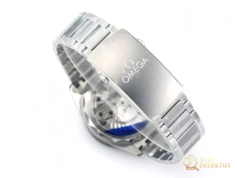 VS Factory Omega Seamaster 150M Koyu Mavi Spectre Replika Kol Saati - VS Factory - Bilekte Duruş ve Kasa Orantısı