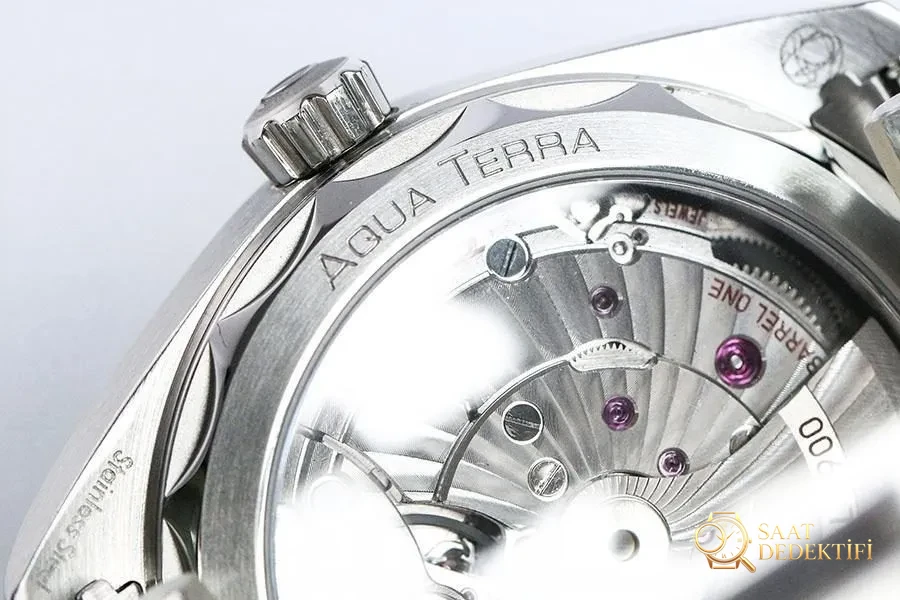 VS Factory Omega Seamaster 150M Teak Mavi Replika Kol Saati - VS Saat - Bilekte Duruş ve Kasa Orantısı