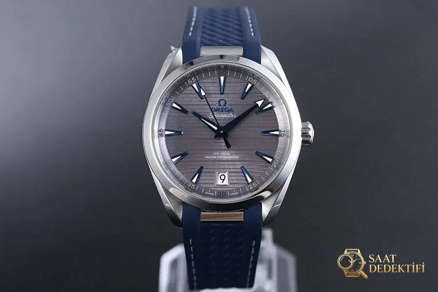Omega Aqua Terra VS Factory İncelemesi - Ön Görünüm ve Kasa Tasarımı