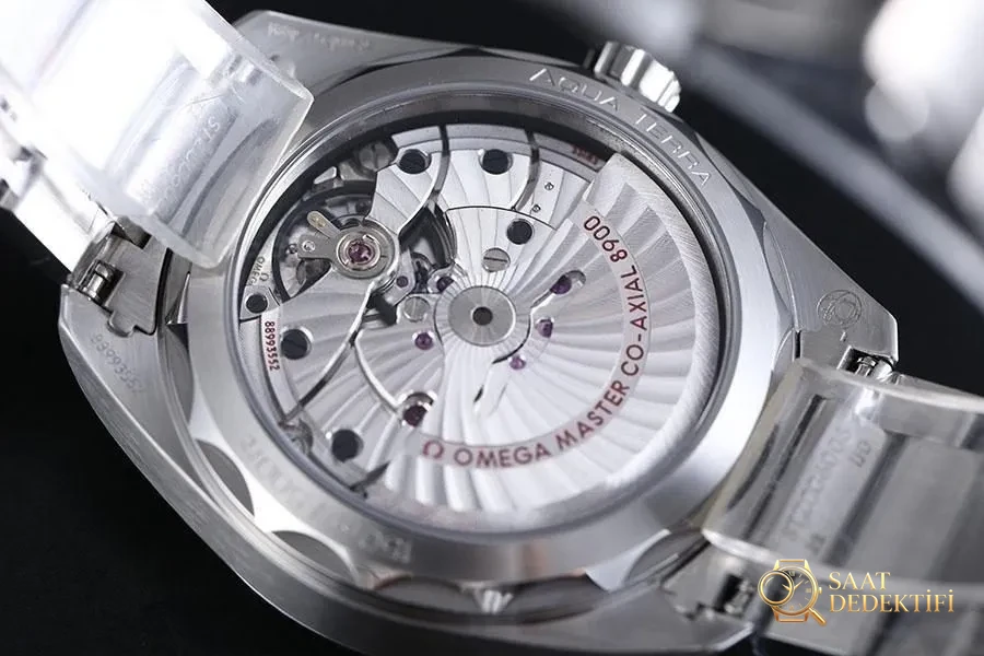 VS Factory Omega Seamaster 150M tik ağacı siyah kadran yeşil akrep-yelkovan replika kol saati - VS saat - Bilekte Duruş ve Kasa Orantısı