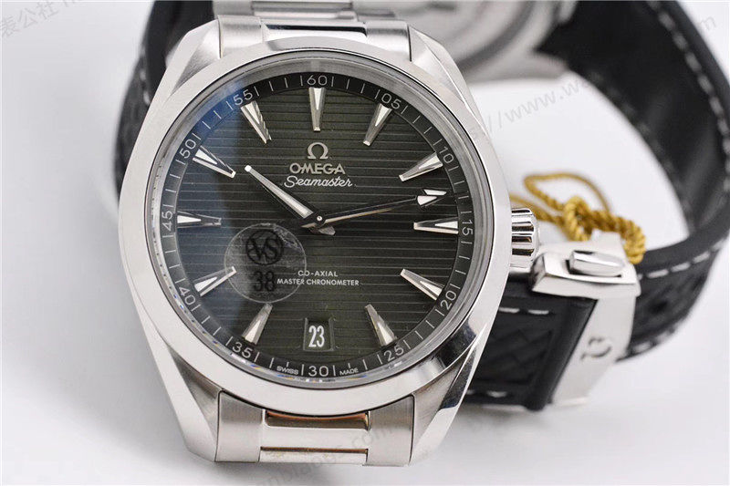 VS Factory Omega Seamaster 150m Tik Ağacı Yeşil Kadranlı Saat İncelemesi — 1. fotoğraf