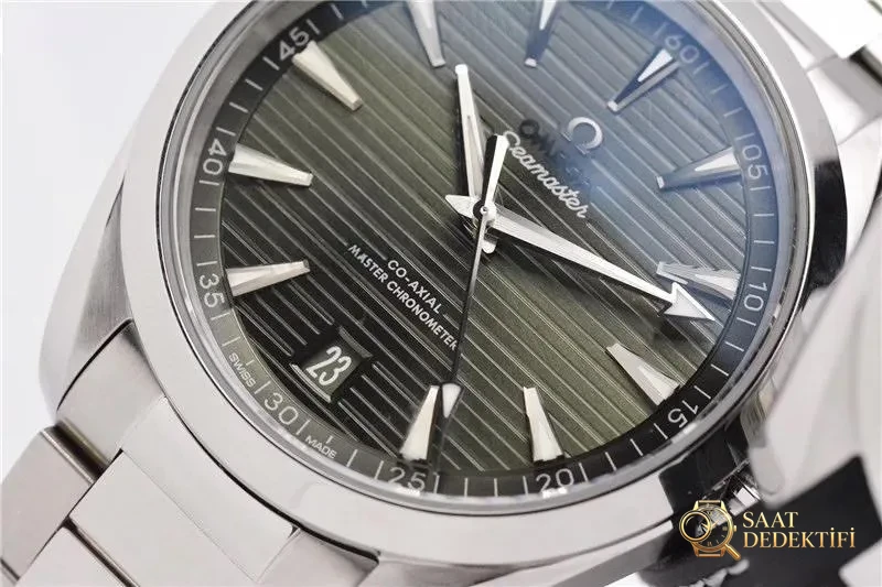 VS Factory Omega Seamaster 150m Tik Ağacı Yeşil Kadranlı Saat İncelemesi - Kasa Profili ve Kurma Kolu İncelemesi