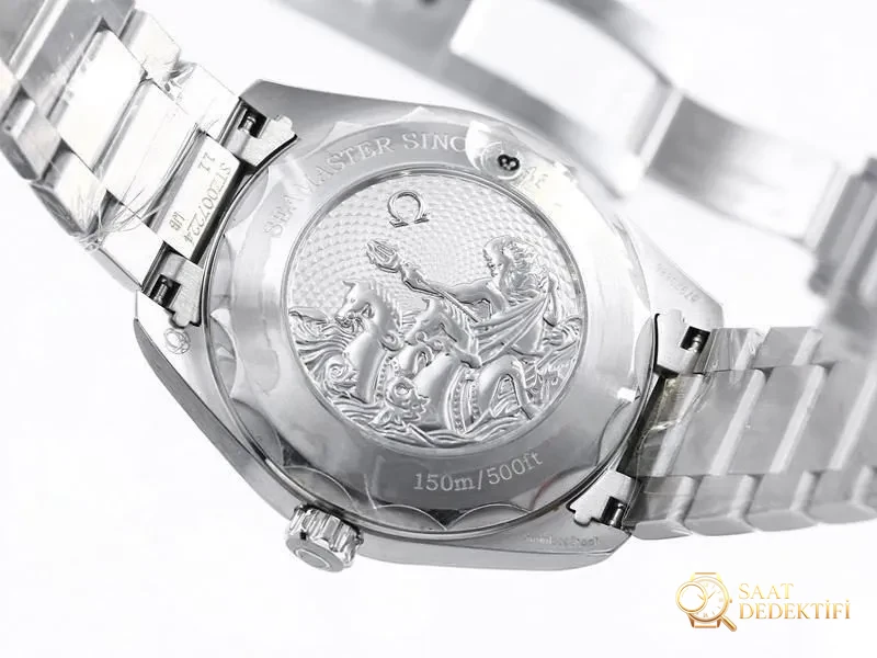 VS Factory Omega Seamaster 150M World Time ice blue replica watch - VS watch - Phosphor and Super-LumiNova Night View