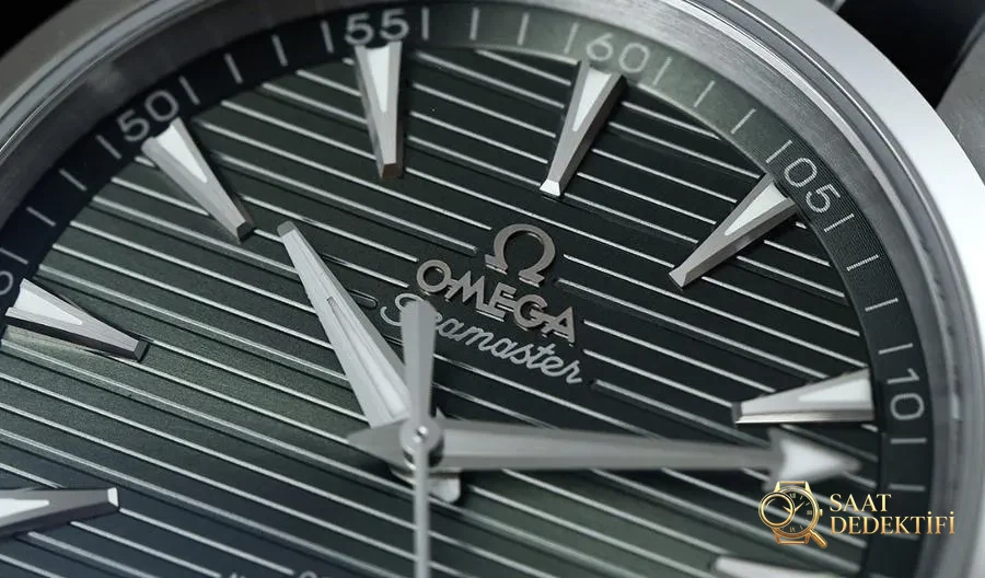 VS Factory Omega Seamaster 150M (yeşil kadran) inceleme - Arka Kapak ve Mekanizma Detayı