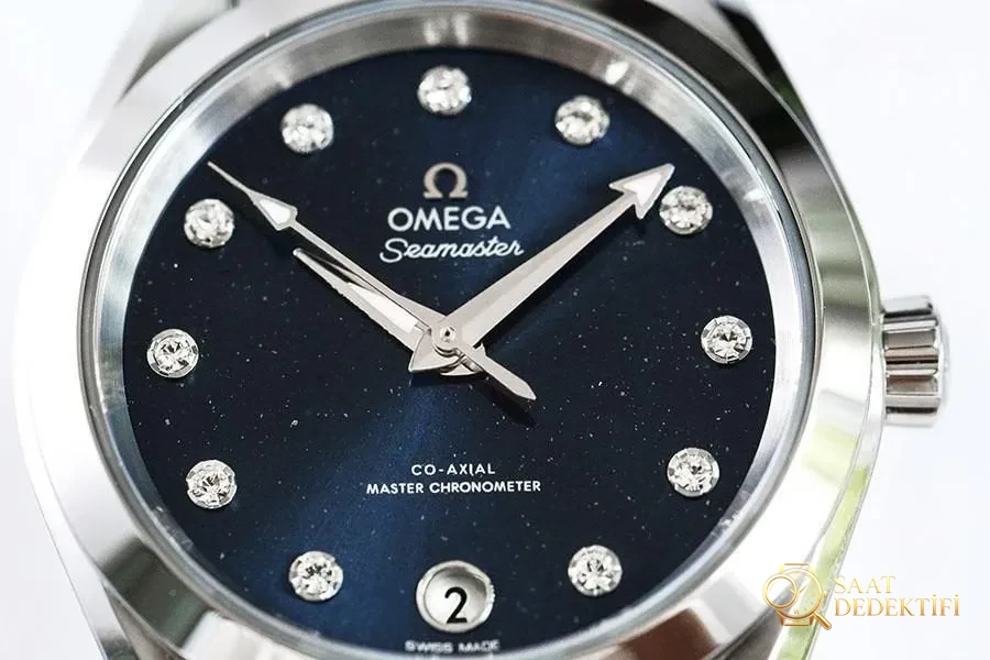 VS Factory Omega Seamaster 150M Réplique montre-bracelet bleu ciel étoilé - Modèle 34 mm - Bracelet, boucle et mécanisme de clip