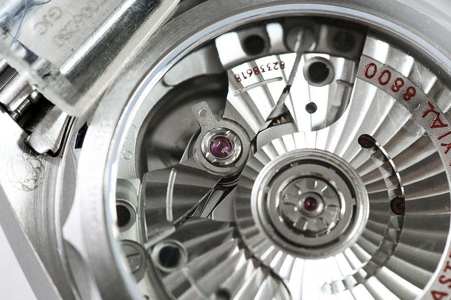 VS Factory Omega Seamaster 150M Yıldızlı Gökyüzü Mavisi Replika Kol Saati - 34 mm Model — 8. fotoğraf