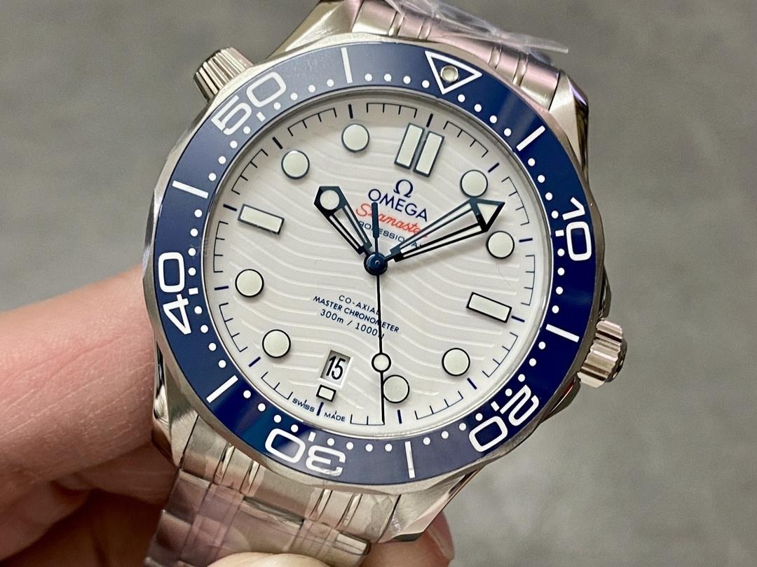 VS Factory Omega Seamaster 300 Olimpiyat Özel Sürümü ilk bakışta sahte anlaşılır mı? — 3. fotoğraf