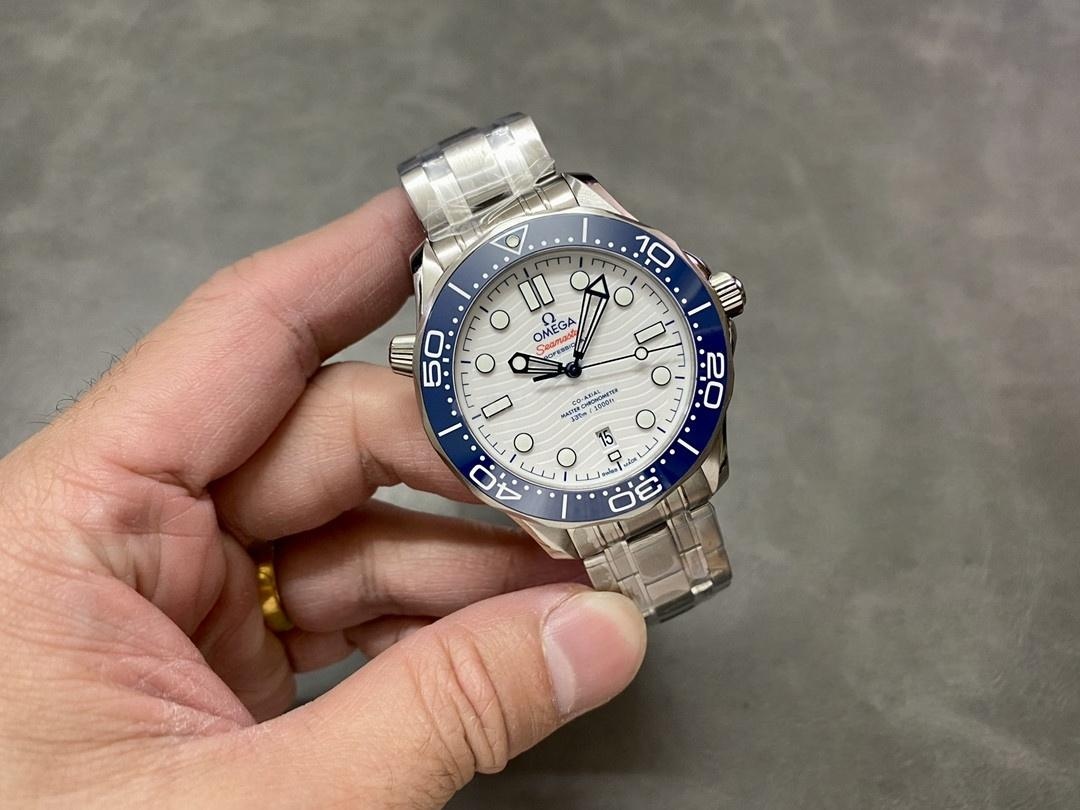 VS Factory Omega Seamaster 300 Olimpiyat Özel Sürümü ilk bakışta sahte anlaşılır mı? — 4. fotoğraf