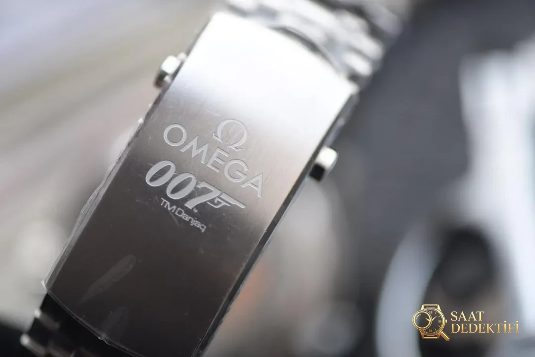 VS Factory Omega Seamaster 300M 007 James Bond neden en üst versiyon sayılıyor? - Mekanizma Zemberek ve Balans Detayı