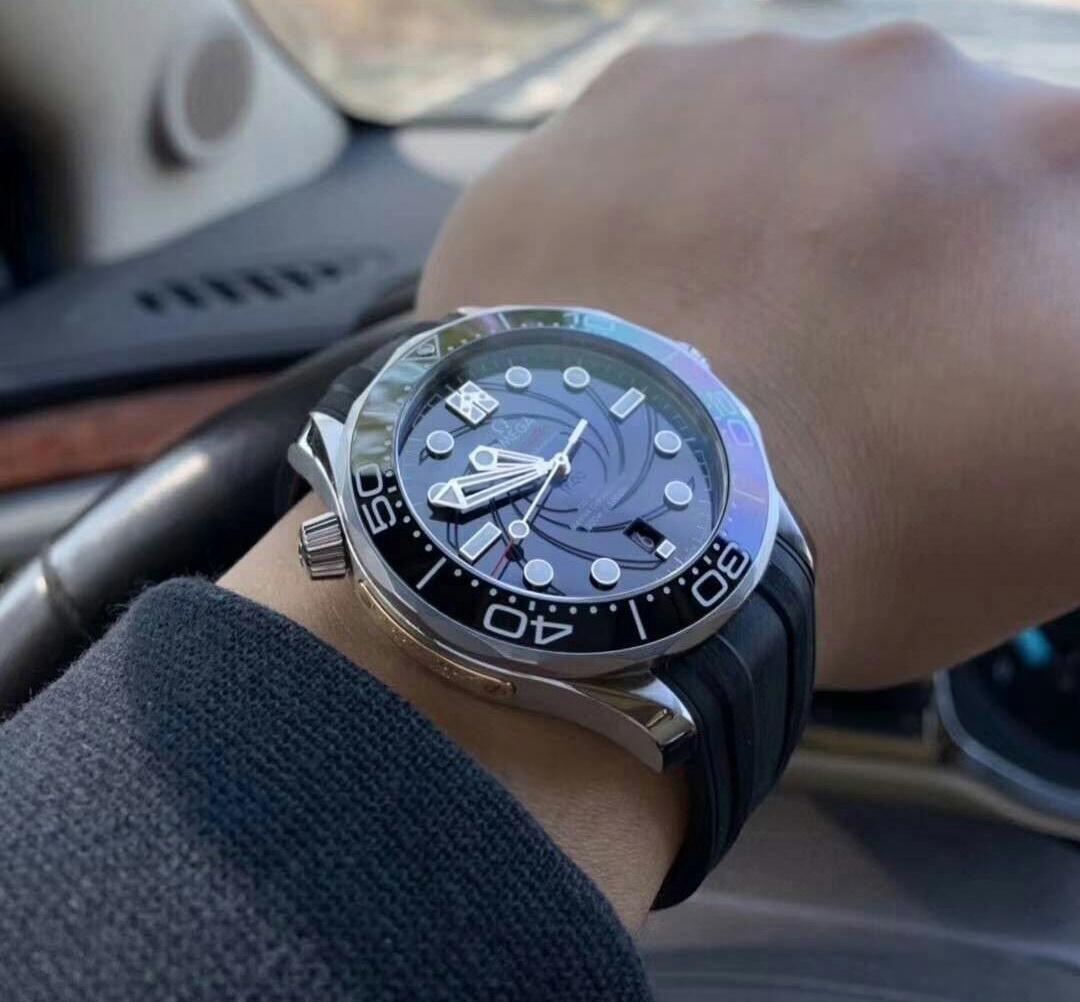 VS Factory Omega Seamaster 300M 007 James Bond neden en üst versiyon sayılıyor? — 11. fotoğraf