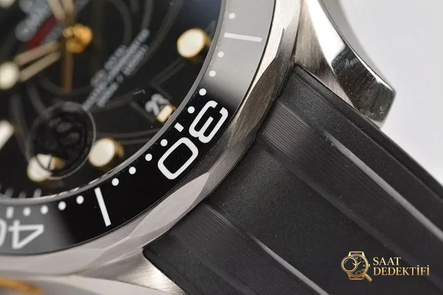 VS Factory Omega Seamaster 300M «007 Limited Edition» Replika Saat - 210.22.42.20.01.003 - Bilezik, Toka ve Klips Mekanizması