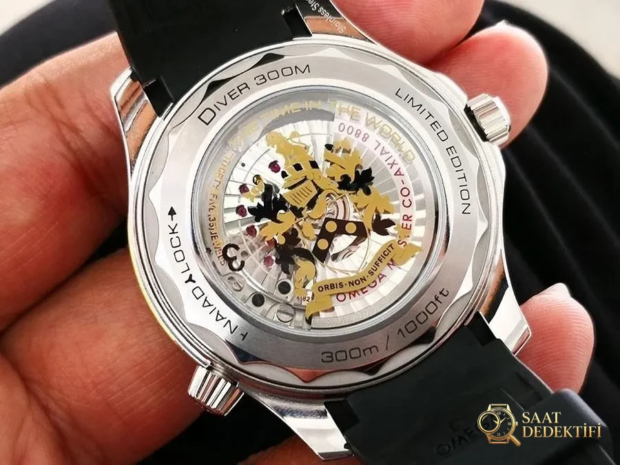VS Factory Omega Seamaster 300M «007 Limited Edition» Replika Saat - 210.22.42.20.01.003 - Makro Kadran ve İndeks İşçiliği