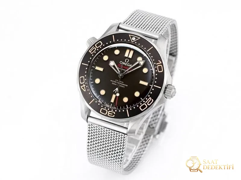VS Factory Omega Seamaster 300M 007 No Time to Die replika saat - VS Saat - Kasa Profili ve Kurma Kolu İncelemesi