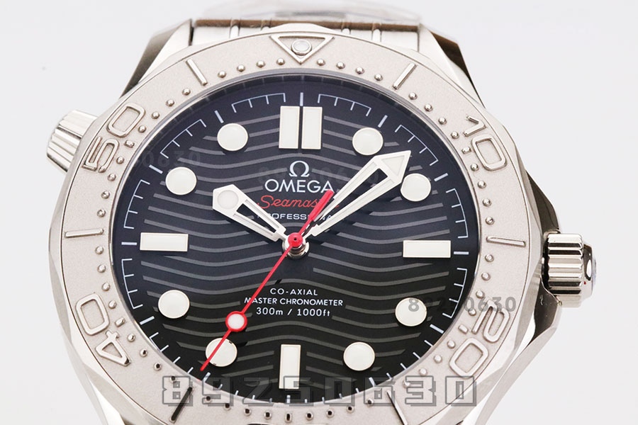 VS Factory Omega Seamaster 300M «Nekton Edition» replika saat - 210.32.42.20.01.002 — 3. fotoğraf