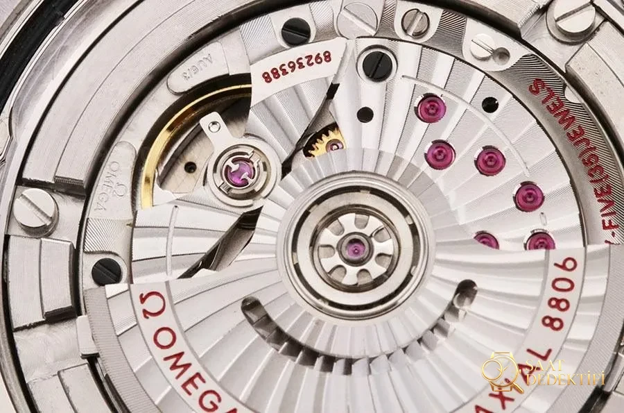 VS Factory Omega Seamaster 300M «Nekton Edition» replika saat - 210.32.42.20.01.002 - Makro Kadran ve İndeks İşçiliği