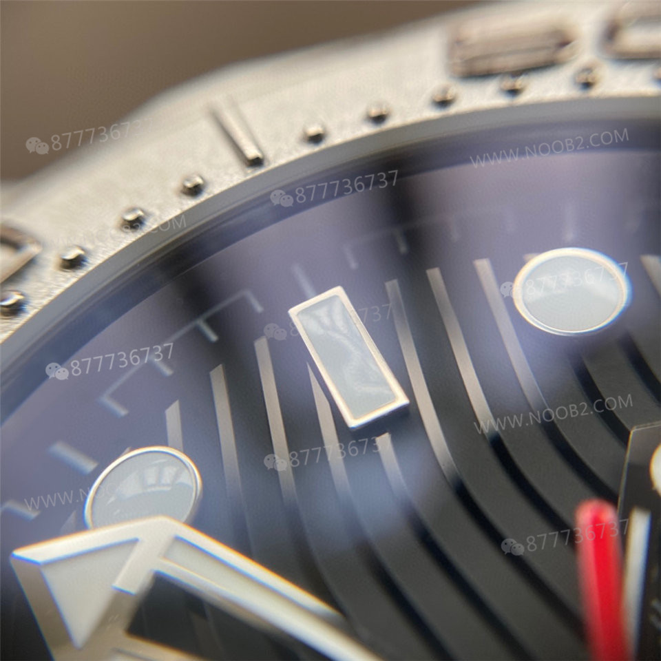 VS Factory Omega Seamaster 300M Nekton tarihsiz yat modeli detaylı gerçek çekim incelemesi — 5. fotoğraf