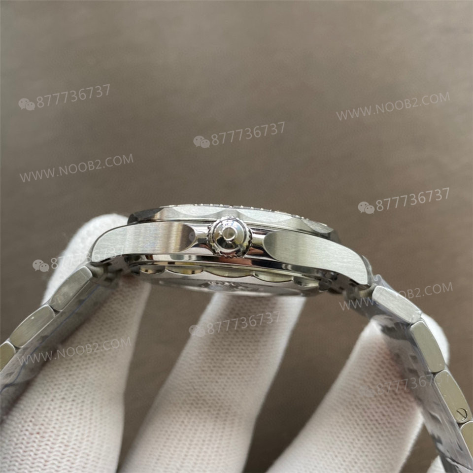 VS Factory Omega Seamaster 300M Nekton tarihsiz yat modeli detaylı gerçek çekim incelemesi — 13. fotoğraf