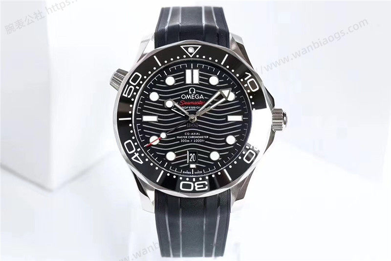 VS Factory Omega Seamaster 300m Seramik Kadran Saat İncelemesi — 1. fotoğraf
