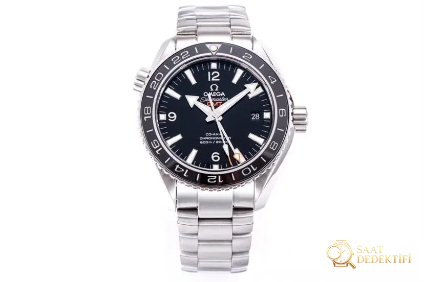 VS Factory Omega Seamaster 600 GMT replika ile orijinalin karşılaştırmalı incelemesi ve çift zaman dilimi fonksiyonu nasıl kullanılır? - Kadran Detayı ve Bezel İşçiliği