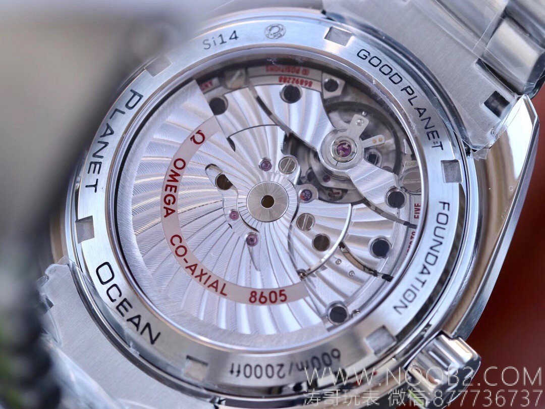 VS Factory Omega Seamaster 600 GMT replika ile orijinalin karşılaştırmalı incelemesi ve çift zaman dilimi fonksiyonu nasıl kullanılır? — 13. fotoğraf