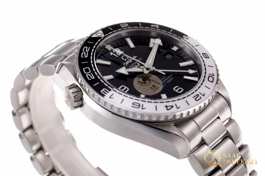 VS Factory Omega Seamaster 600 GMT Tai Chi Bezel İncelemesi - Arka Kapak ve Mekanizma Detayı