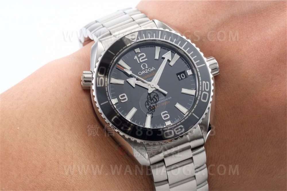 VS Factory Omega Seamaster 600 kadın seramik saat incelemesi - Seamaster'ların Chanel'i — 9. fotoğraf