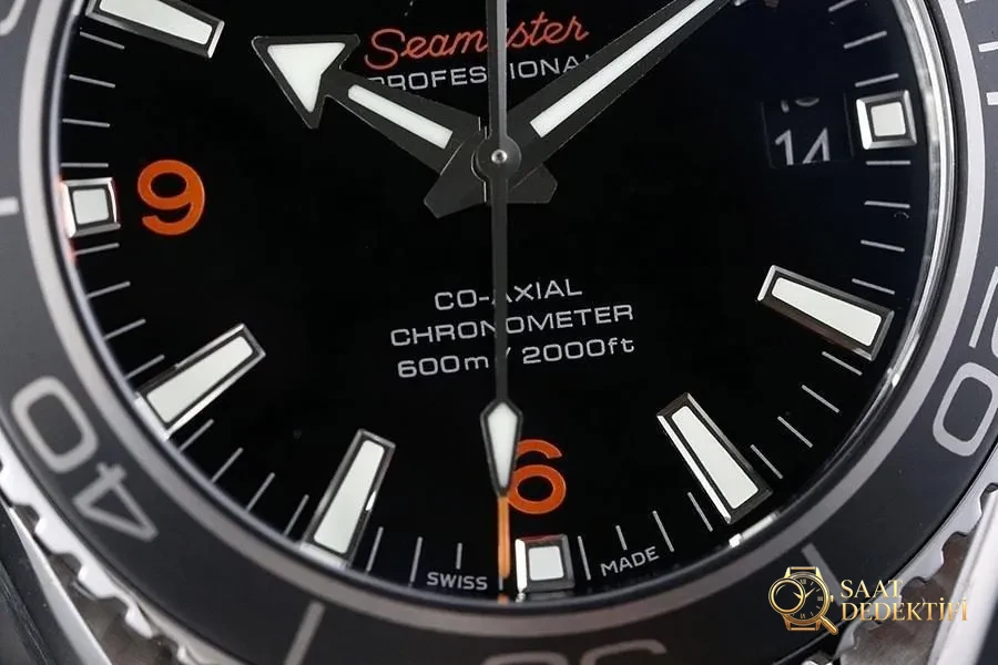 VS Factory Omega Seamaster 600M 232.30.42.21.01.003 replica watch - 45.5 mm - Case Back and Mechanism Detail