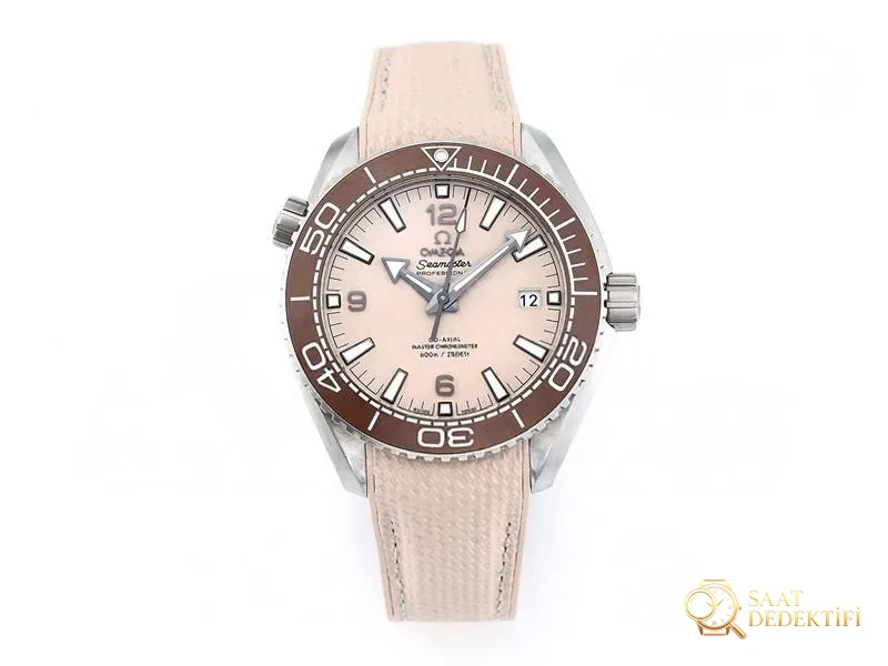 Vs Factory Omega Seamaster 600M Altin Kum Kadranli Replika Saat vs Watc... - Ön Görünüm ve Kasa Tasarımı