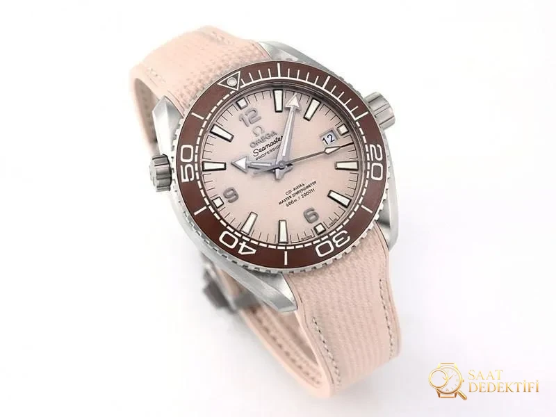 VS Factory Omega Seamaster 600M Altın Kum Kadranlı Replika Saat - VS Watch - Kadran Detayı ve Bezel İşçiliği