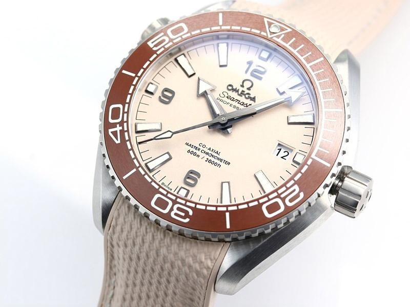VS Factory Omega Seamaster 600M Altın Kum Kadranlı Replika Saat - VS Watch — 4. fotoğraf