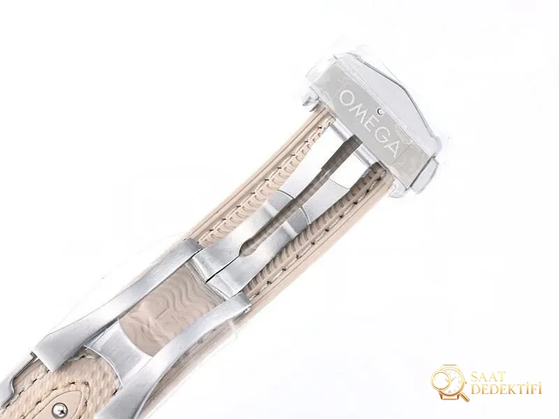 VS Factory Omega Seamaster 600M Altın Kum Kadranlı Replika Saat - VS Watch - Bilekte Duruş ve Kasa Orantısı