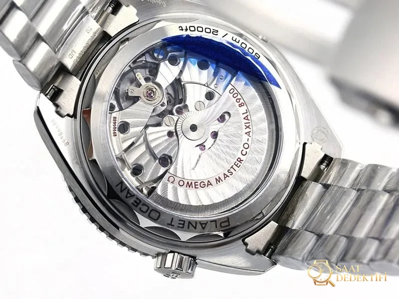 VS Factory Omega Seamaster 600M Çeyrek Turuncu replika saat-VS saat - Bilekte Duruş ve Kasa Orantısı