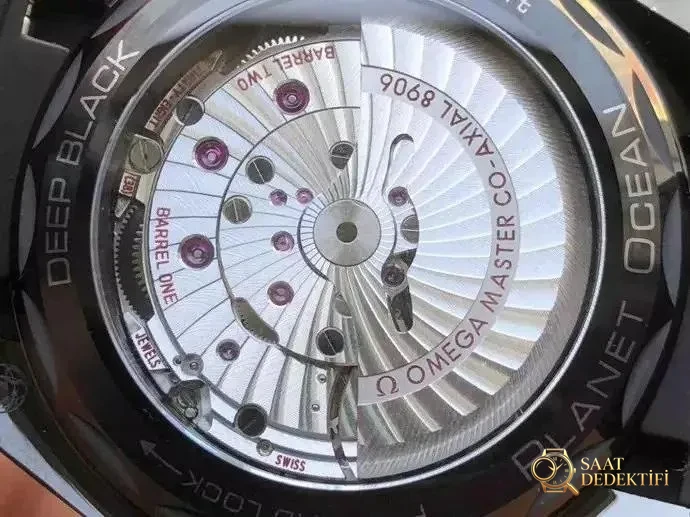 VS Factory Omega Seamaster 600M Deep Black Kol Saati İncelemesi - Bilezik, Toka ve Klips Mekanizması