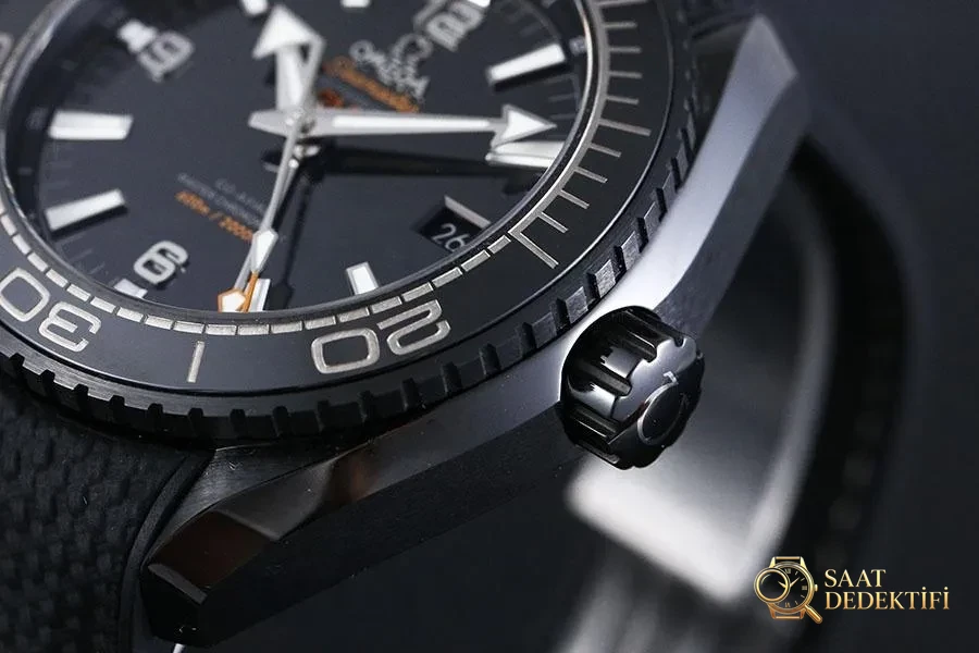 VS Factory Omega Seamaster 600m «Deep Black» replika kol saati - 215.92.46.22.01.001 - Bilezik, Toka ve Klips Mekanizması