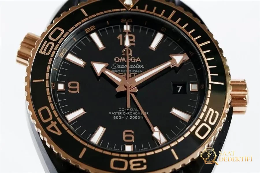 VS Factory Omega Seamaster 600M Deep Sea King saat incelemesi - Arka Kapak ve Mekanizma Detayı