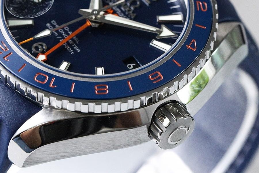 VS Factory Omega Seamaster 600m «Mavi Bezel GMT» Güzel Gezegen işbirliği modeli replika saat-232.30.44.22.03.001 — 6. fotoğraf