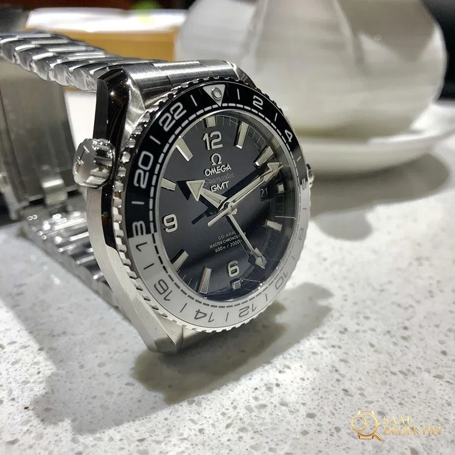 VS Factory Omega Seamaster 600M «Taici Bezel» Replika Saat - 215.30.44.22.01.001 - Bilezik, Toka ve Klips Mekanizması