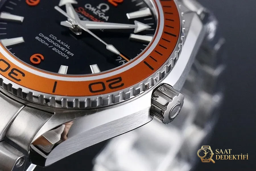 VS Factory Omega Seamaster 600m «Orange Bezel» Replica Watch - 45.5 mm - Macro Dial and Index Workmanship