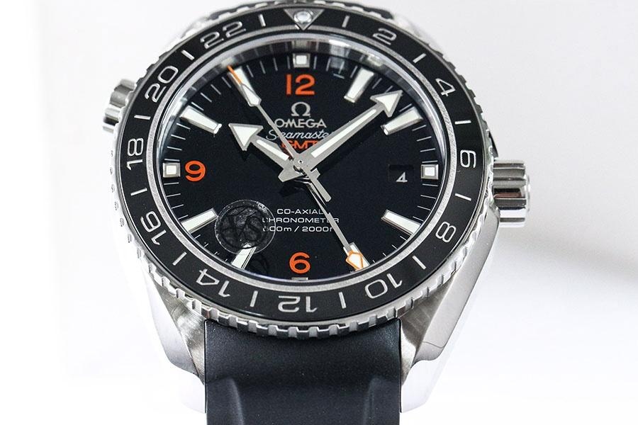 VS Factory Omega Seamaster 600m «Turuncu Yazılı GMT» Replika Kol Saati - 232.32.44.22.01.002 — 5. fotoğraf