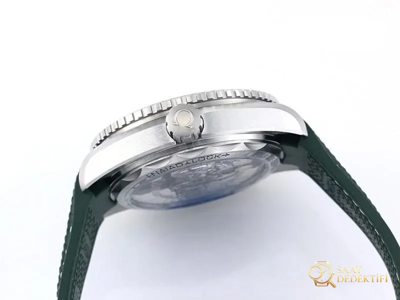 VS Factory Omega Seamaster 600M yeşil çelik replika kol saati - VS saat - Bilezik, Toka ve Klips Mekanizması