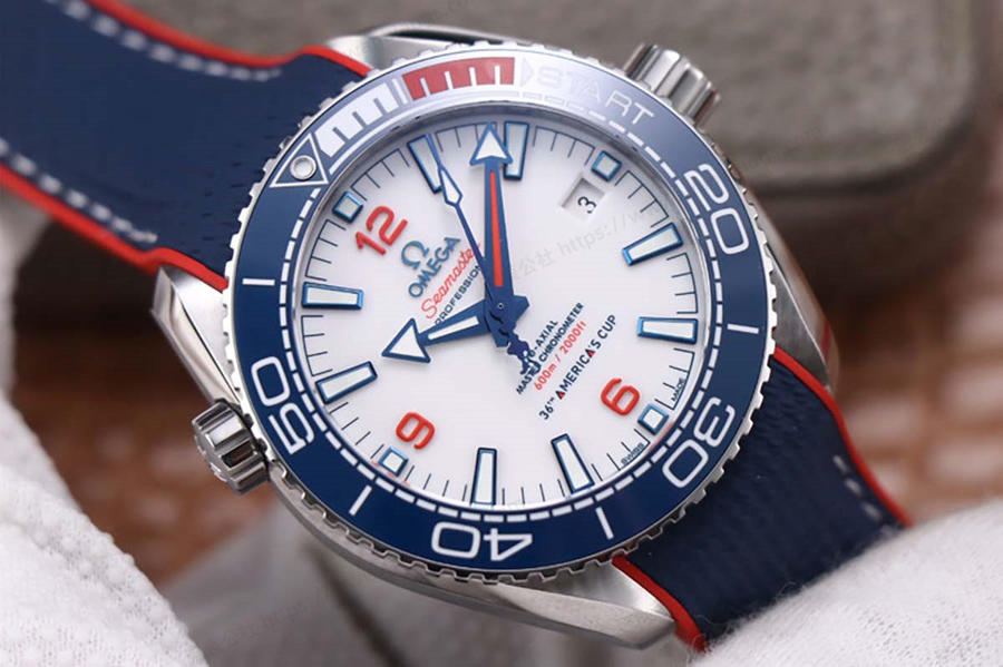 VS Factory Omega Seamaster America's Cup modeli inceleme — 3. fotoğraf