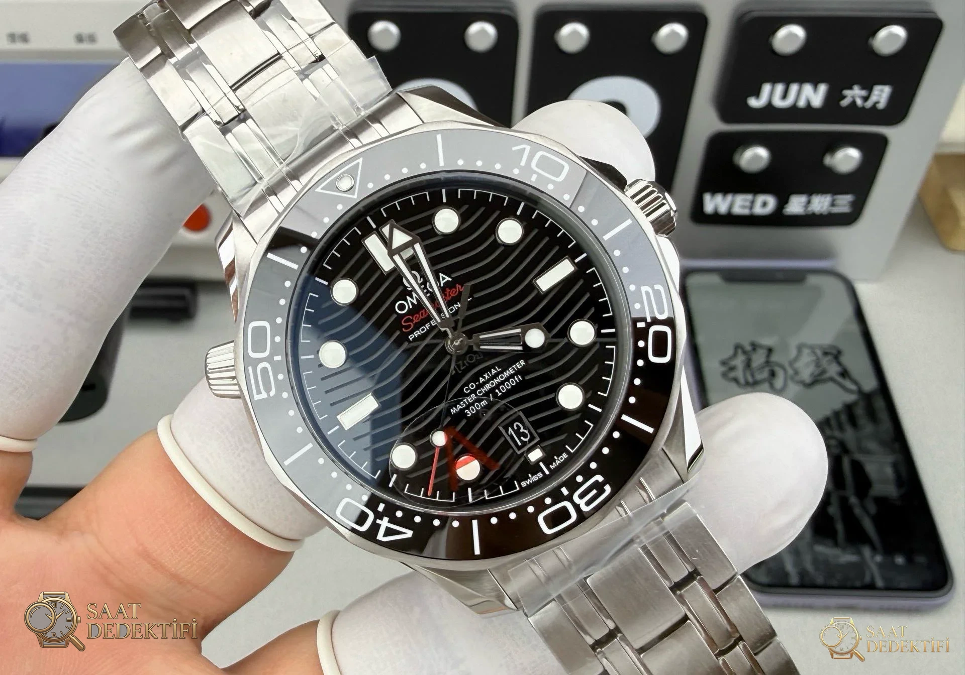 VS Factory Omega Seamaster Diver 300M V4 Dandong 8800 İncelemesi - Makro Laboratuvar ve Detay İncelemesi