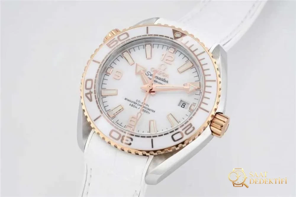 VS Factory Omega Seamaster Planet Ocean 600 iki renk rose gold «Kadın Dalış Saati» detaylı inceleme - Kasa Profili ve Kurma Kolu İncelemesi