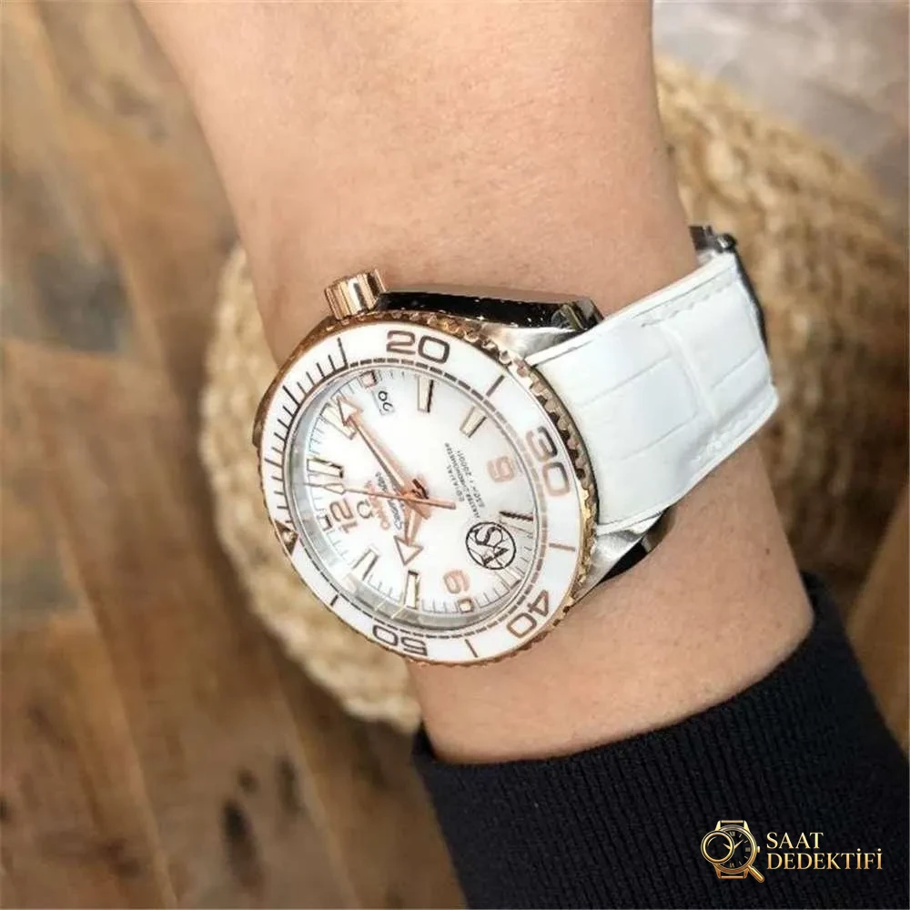VS Factory Omega Seamaster Planet Ocean 600 iki renk rose gold «Kadın Dalış Saati» detaylı inceleme - Makro Kadran ve İndeks İşçiliği