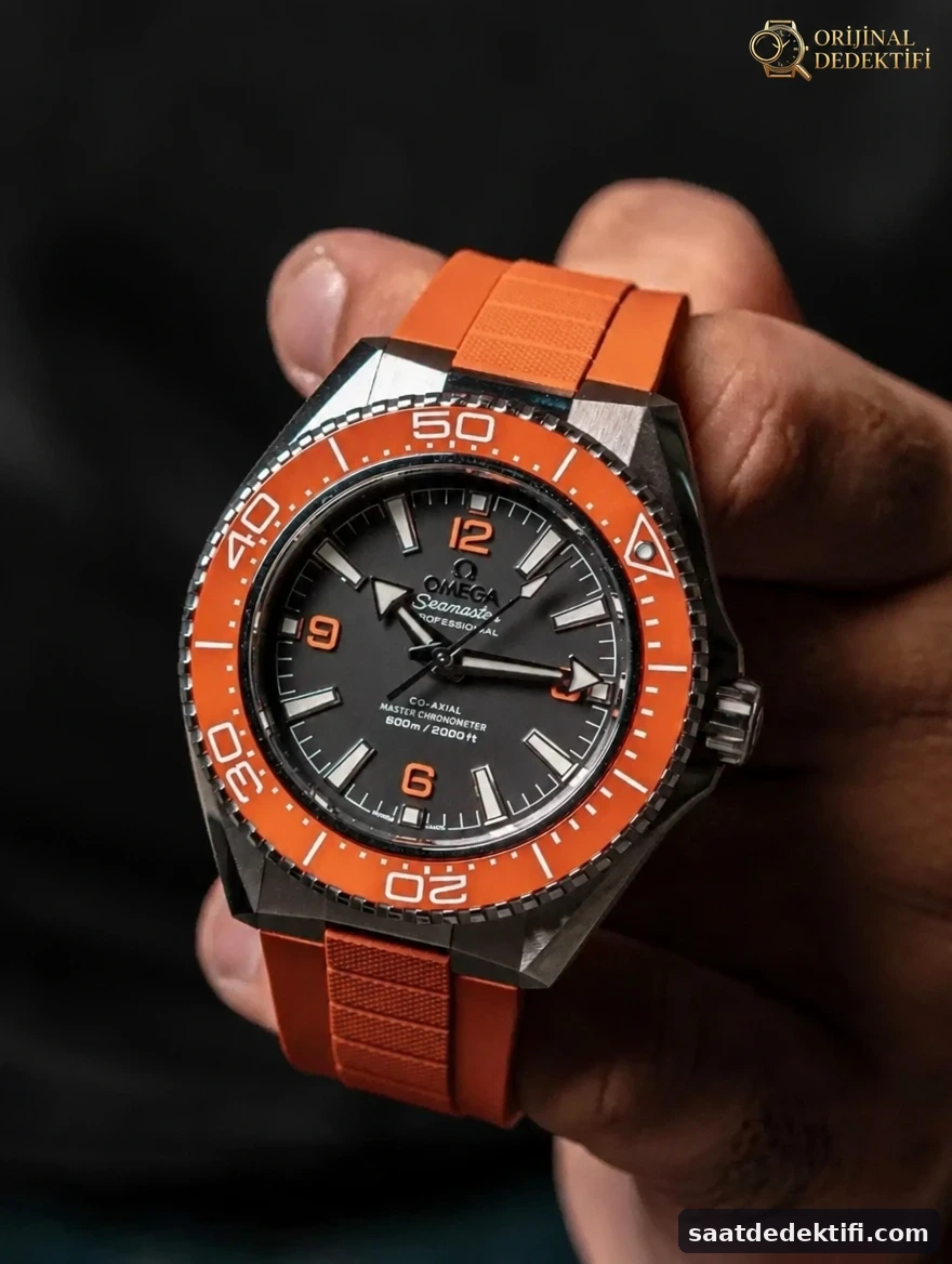 VS Factory Omega Planet Ocean 600M turuncu vulkanize kauçuk kayış detayı
