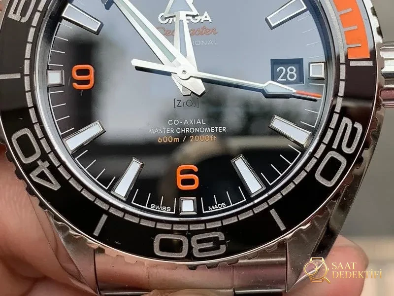VS Factory Omega Seamaster Planet Ocean Çeyrek Turuncu Saat İncelemesi - Kasa Profili ve Kurma Kolu İncelemesi