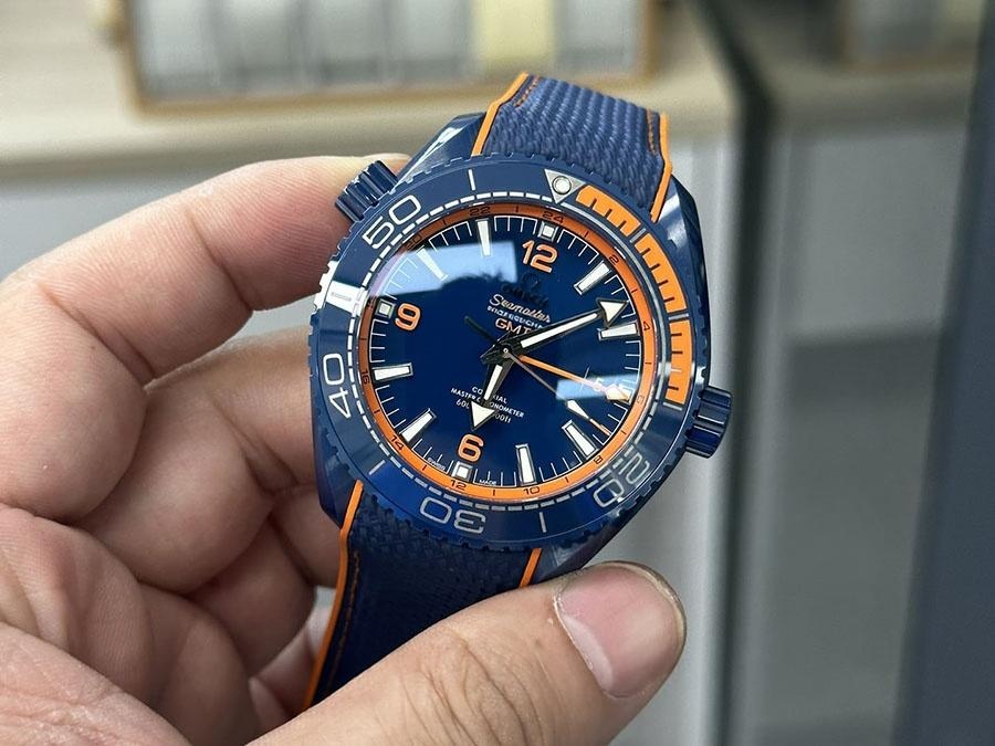 VS Factory Omega Seamaster Serisi «Berrak Deniz Mavisi» Replika Kol Saati - 215.92.46.22.03.001 — 3. fotoğraf