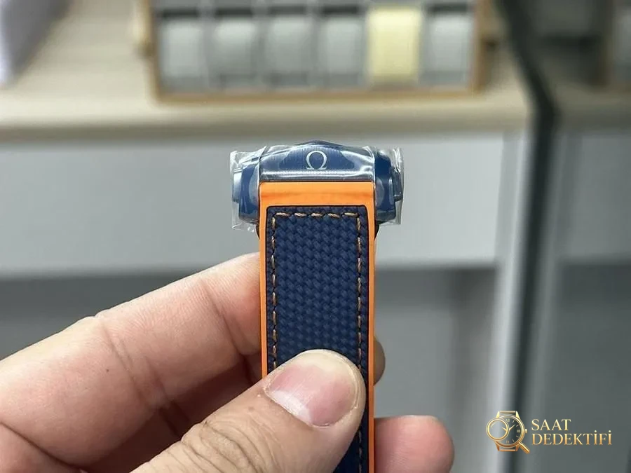 VS Factory Omega Seamaster Serisi «Berrak Deniz Mavisi» Replika Kol Saati - 215.92.46.22.03.001 - Makro Kadran ve İndeks İşçiliği